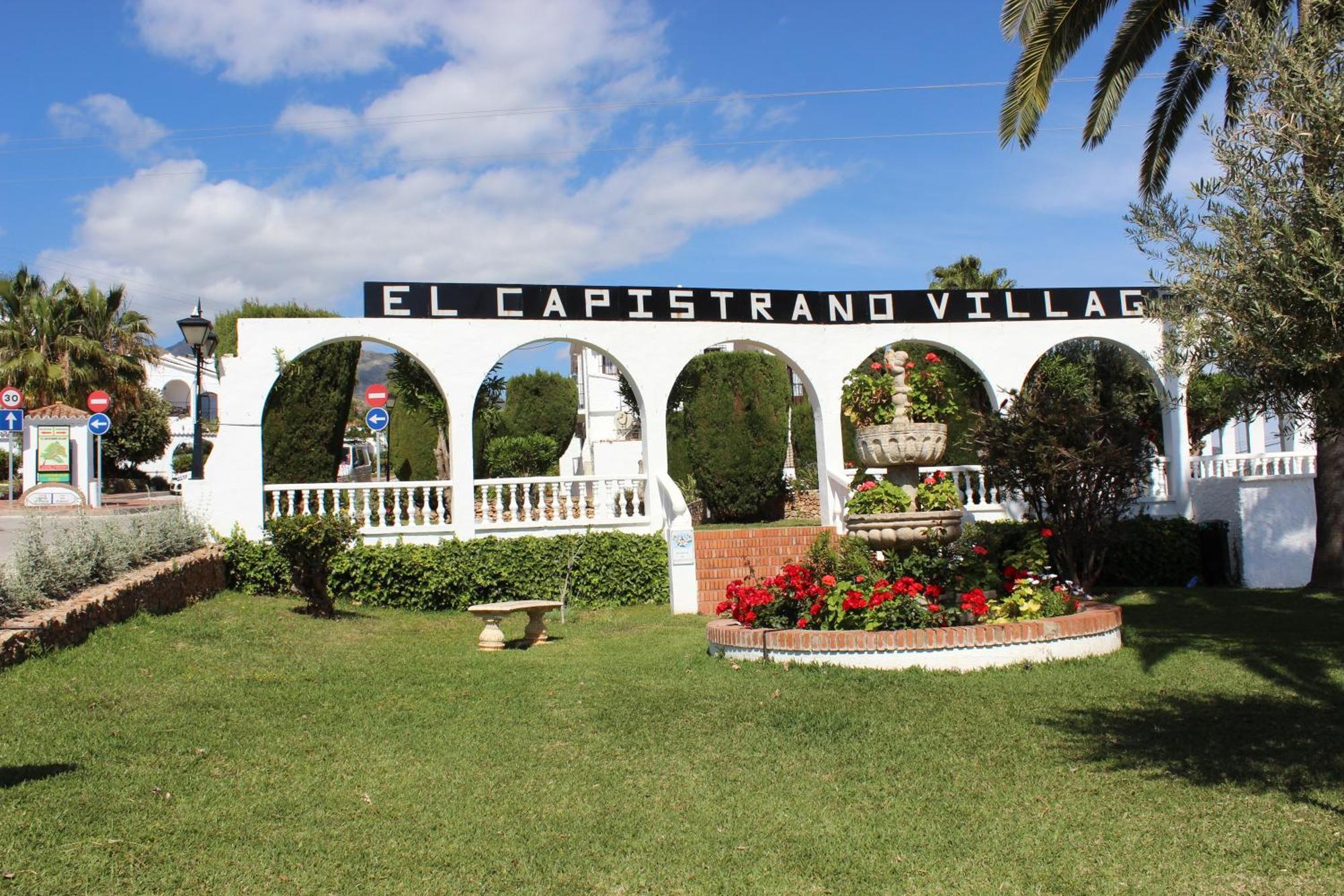 Apartamento Capistrano Village نيرخا المظهر الخارجي الصورة